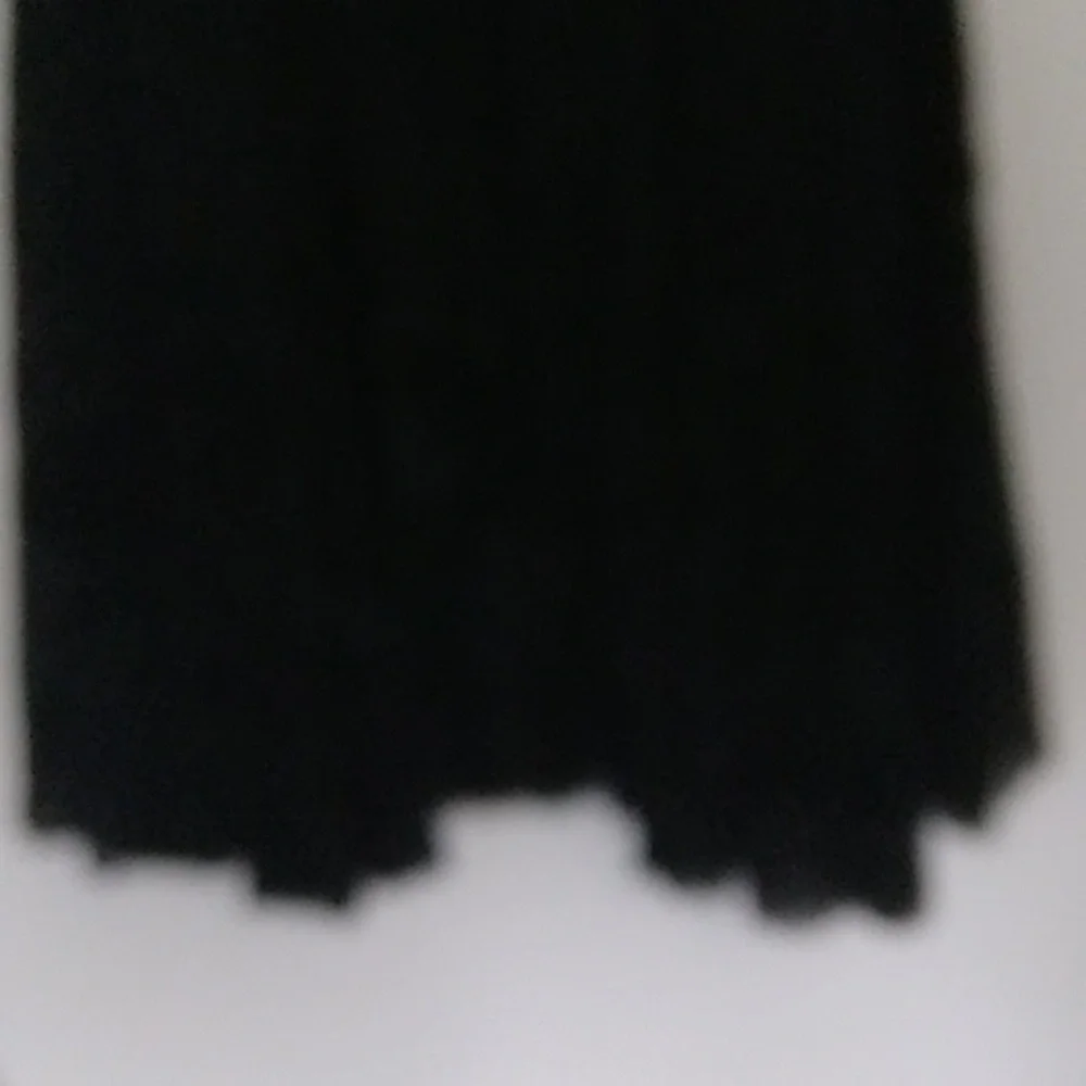 Dress - Picture 3 of 5